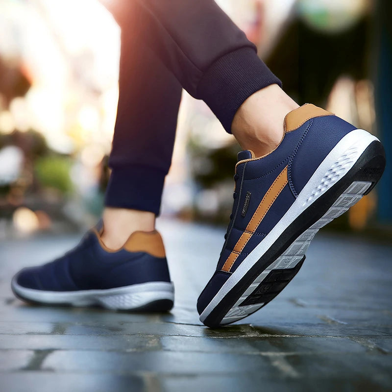 Sapatos Masculinos de Couro PU, Tênis Casual e Respirável, Antiderrapantes e Vulcanizados