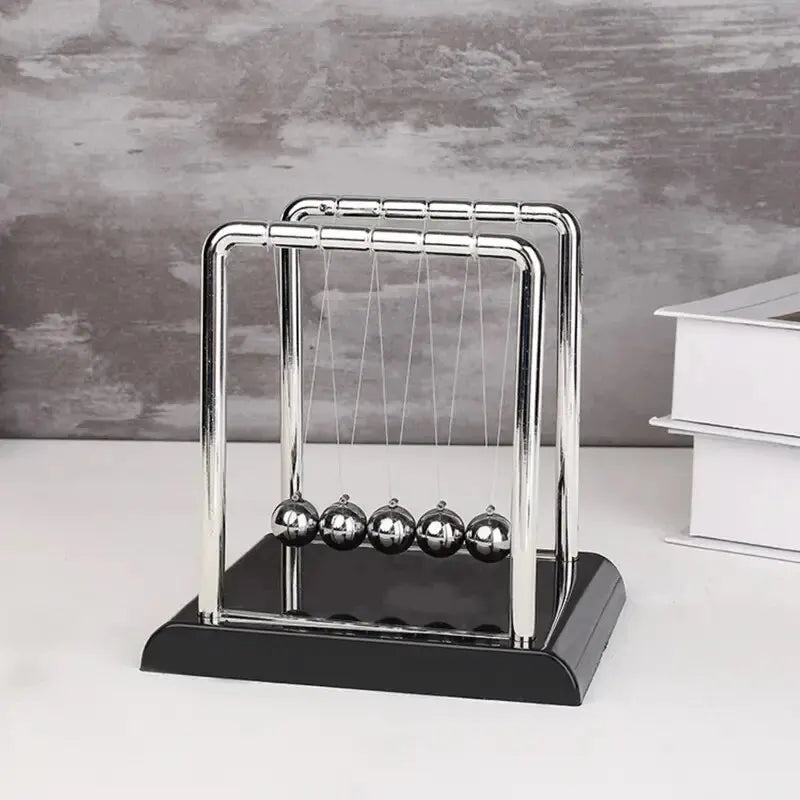 Berço de Newton com Bola de Aço - Pêndulo Didático para Física, Brinquedo de Mesa, Presentes para Alívio do Estresse e Decoração